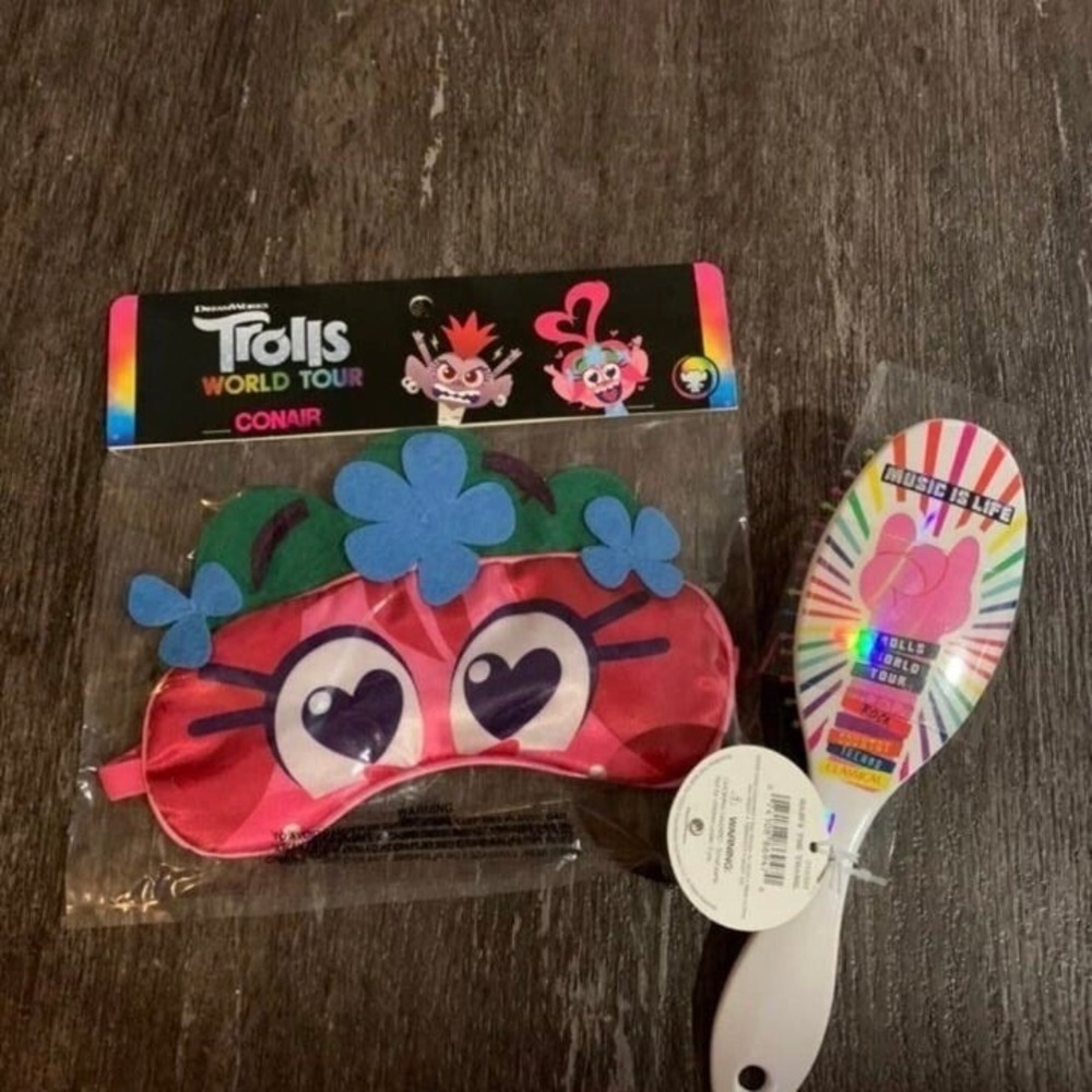 Conair Trolls World Tour Hair Brush & Sleep Mask Set New